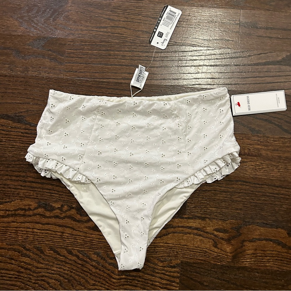 Dippin’ Daisy’s Bikini Bottom